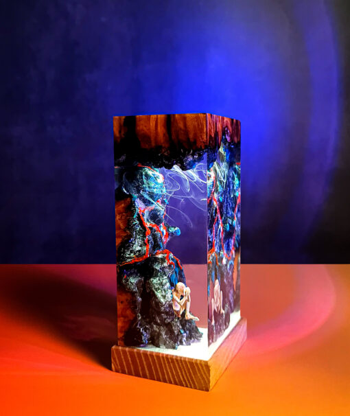 Gollum Resin Night Lamp - Image 5